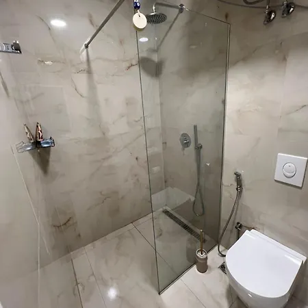 Ring Center Downtown Apartment Tirana Exterior foto